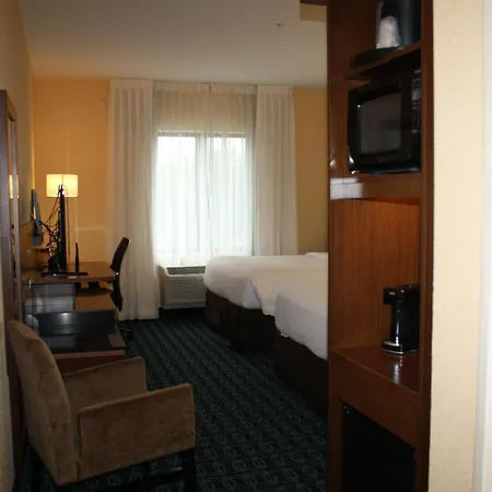 Fairfield Inn & Suites By Marriott Detroit Lakes Exterior photo