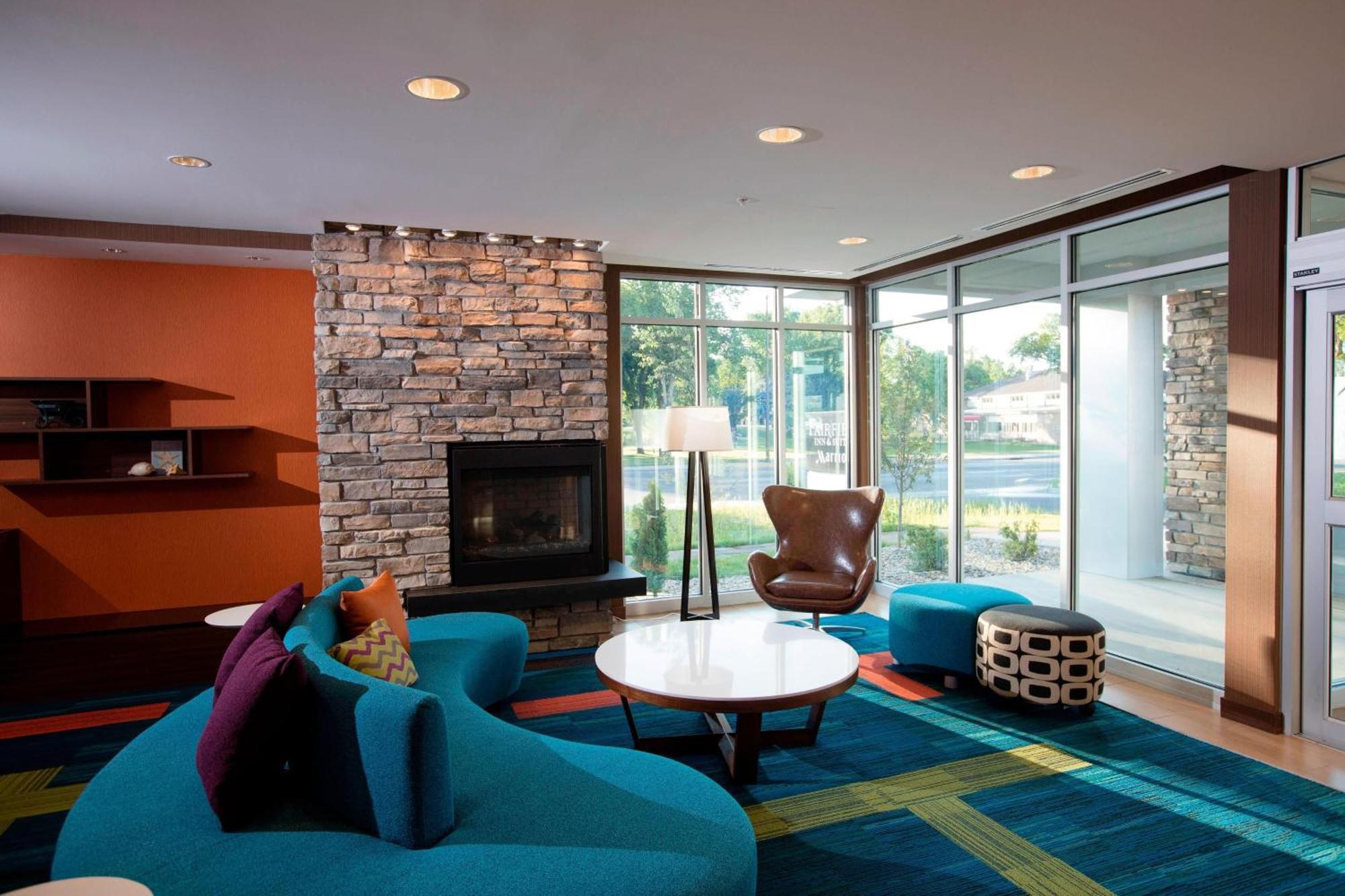 Hotel Fairfield & By Marriott