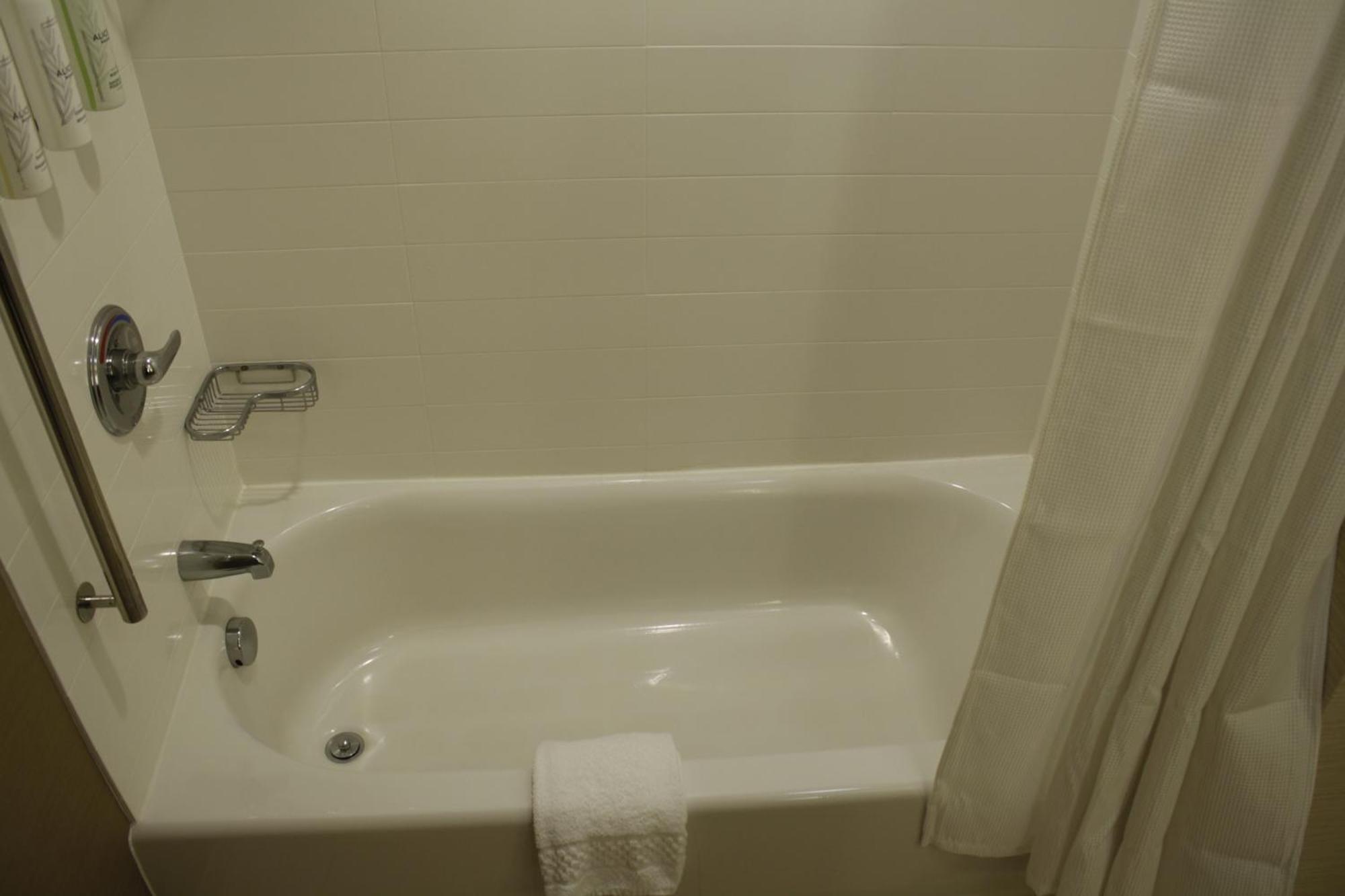 Fairfield & By Marriott Hotel Detroit Lakes
